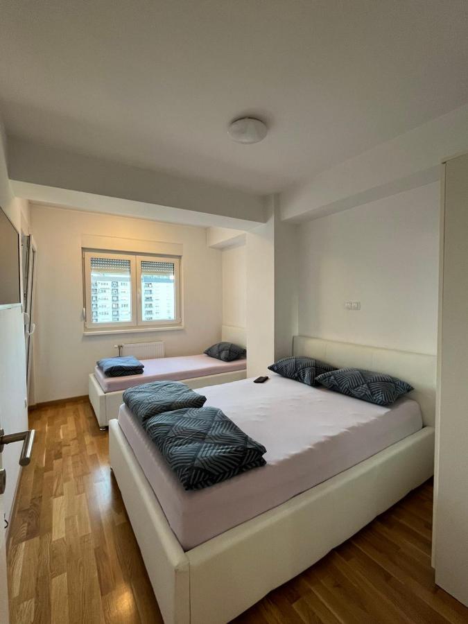 Apartman Lukana Banja Luka Exteriör bild