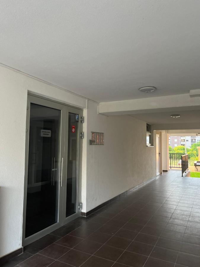 Apartman Lukana Banja Luka Exteriör bild
